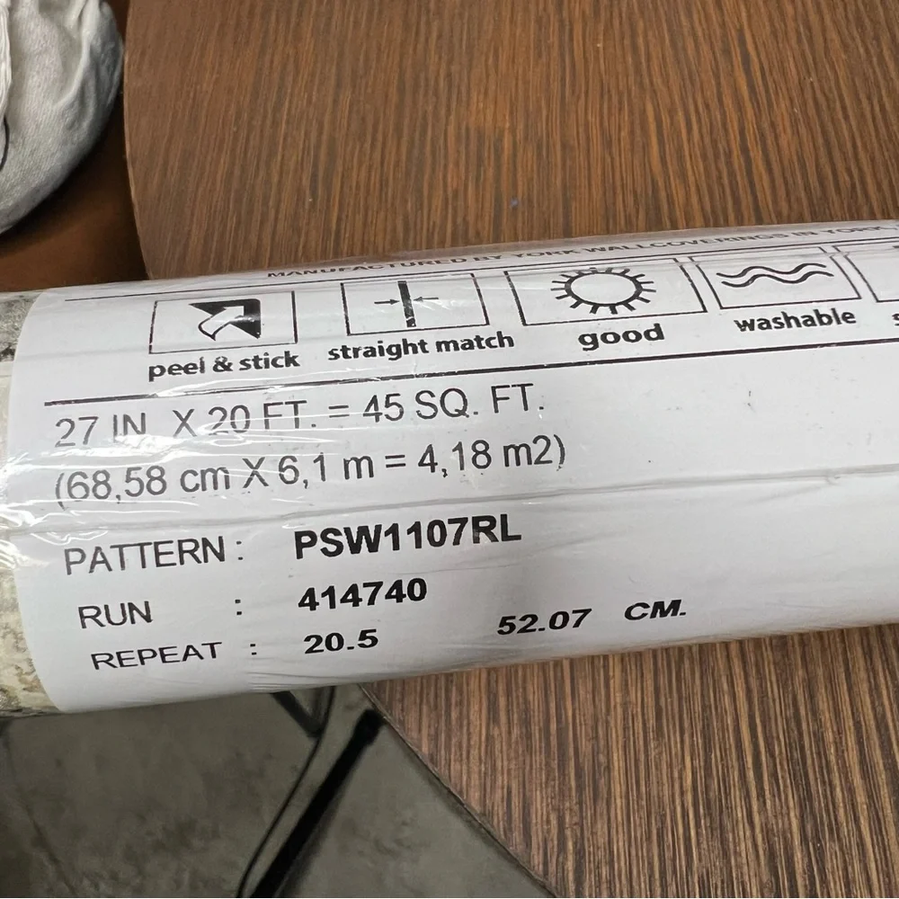 York PSW1107RL Inner Beauty Ivory Peel and Stick Wallpaper 45sq Ft
